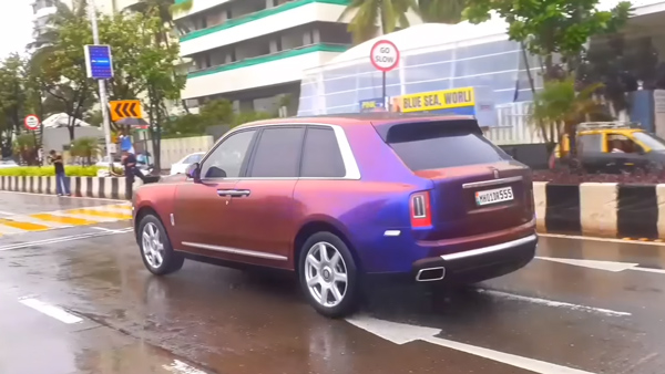 mukesh-ambani-color-changing-rolls-royce-car-details