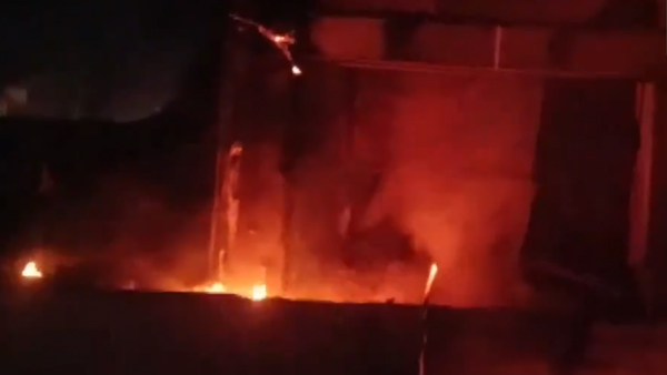 shimoga-hyundai-showroom-fire-incident-6-new-cars-gutted