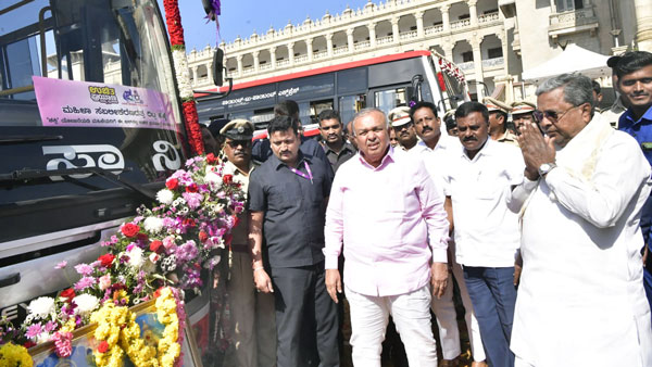 1000-buses-added-to-ksrtc-within-this-year-chief-minister-siddaramaiah