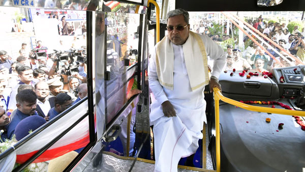 1000-buses-added-to-ksrtc-within-this-year-chief-minister-siddaramaiah