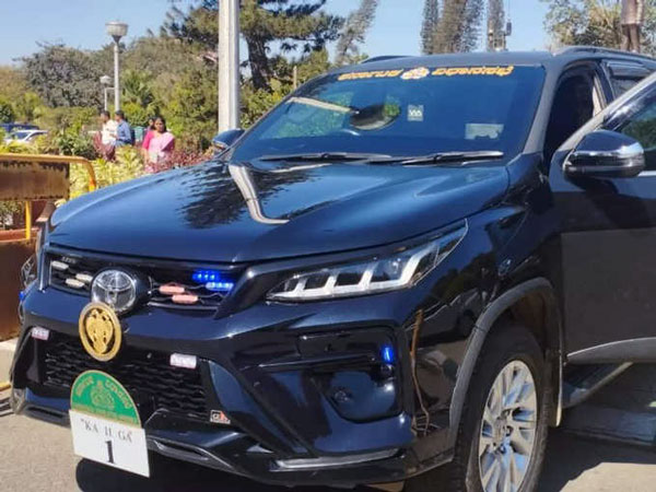 Karnataka Speaker UT Khader Gets New Toyota Fortuner Suv Price & Features Details
