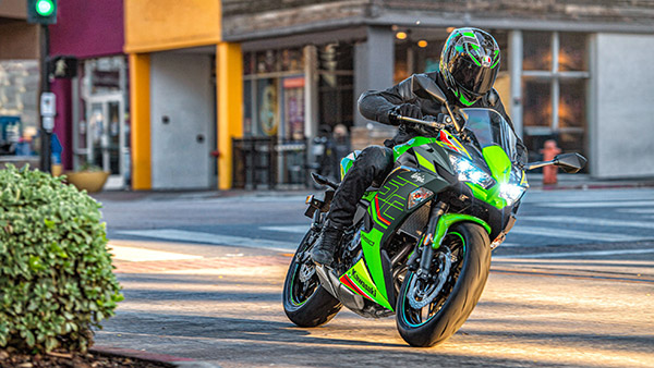Kawasaki Ninja 650 Gets Discounts Up To 30000 In India