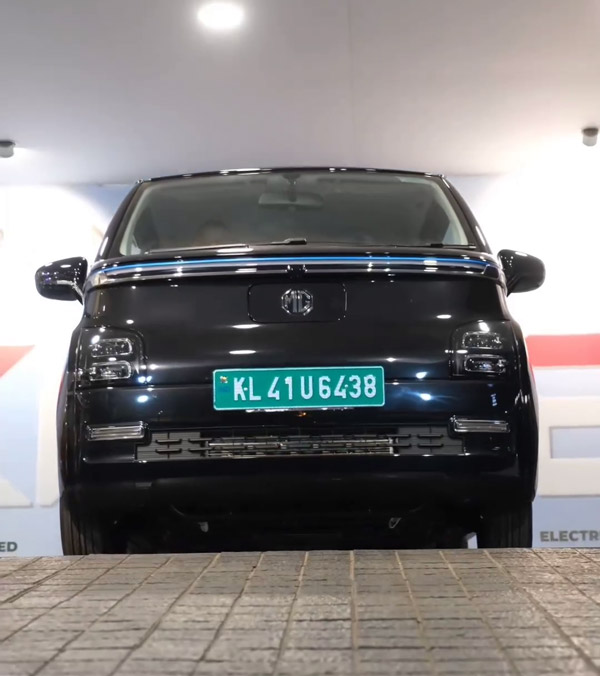 Ebbin Jose Buys New MG Comet EV