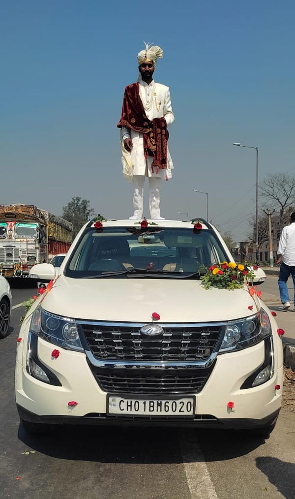 police-seized-the-grooms-car-and-took-him-to-the-police-station