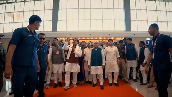 Madya Pradesh Government Financial Assistance Rs 40 000 For Labourers Buy Electric Scooters Cm annonce