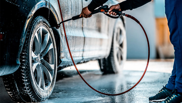 bwssb-order-to-impose-5k-fine-on-those-who-use-water-for-washing-vehicles