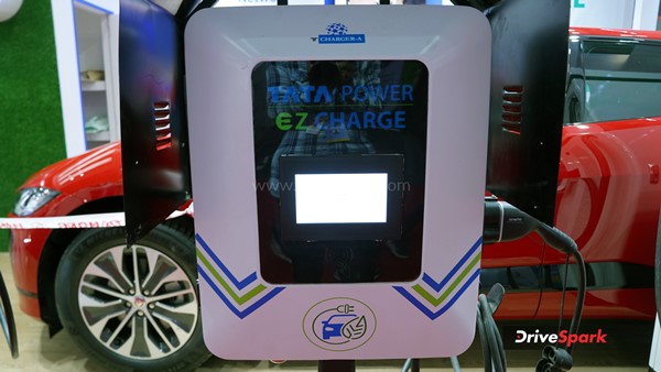 tata-powers-ev-charging-network-surpasses-10-crore-green-kms-milestone