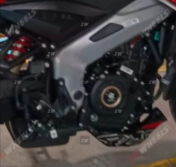 bajaj-pulsar-ns400-pictures-leaked-before-launch