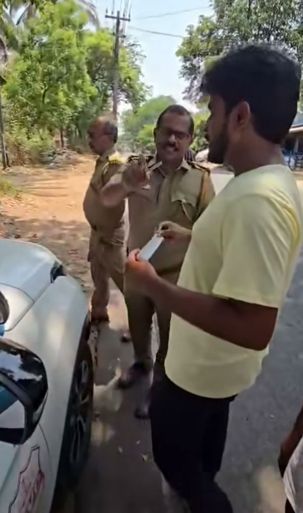 kerala-mvd-fines-tamil-nadu-modified-bolero