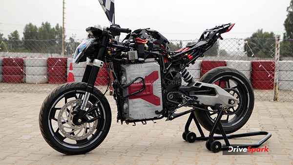 bangaluru-based-ultraviolette-has-introduced-8-lakh-km-warranty-on-battery