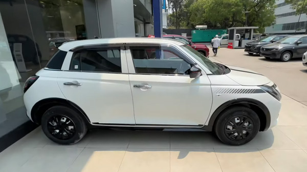 2024-maruti-swift-base-variant-accessories-details