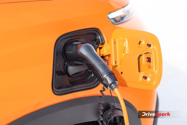 citroen-and-ohm-e-logistics-sign-mou-for-1000-citroen-e-c3-evs