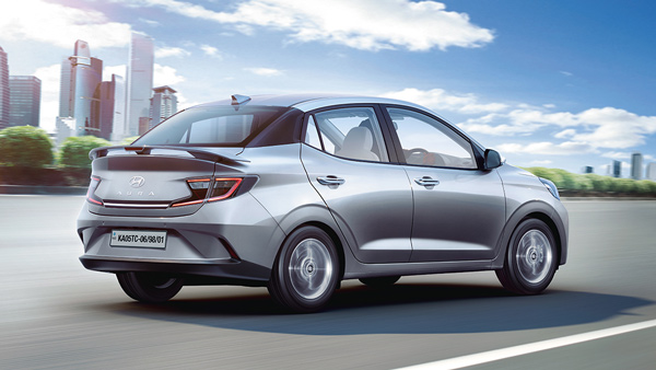 Hyundai Aura Car On Road Price And Emi Details