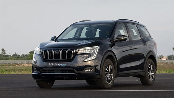 Mahindra XUV700 Blaze Edition