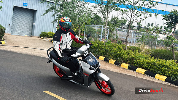 BGauss RUV350 Review Specs Riding Impressions Design Features Details