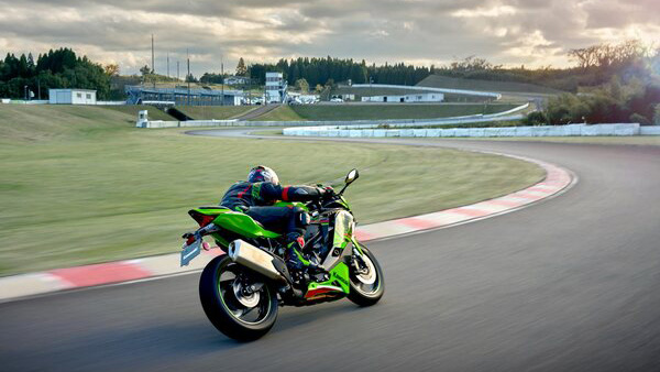 Kawasaki Ninja ZX-4RR