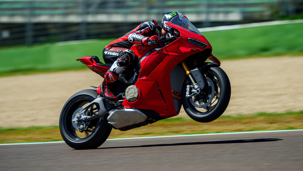 2025 Ducati Panigale V4
