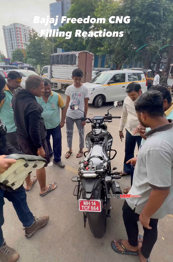 bajaj-cng-bike-refilling-public-reaction-video
