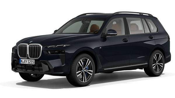 South Actor Navya Nair Silently Buys BMW X7 Rs 1 30 Crore Price 14 Km Mileage