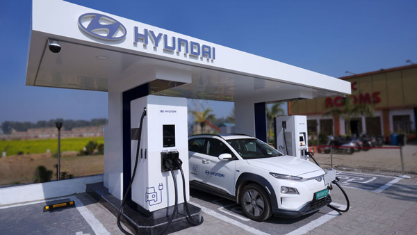 road-tax-on-hybrid-and-ev-cars-has-been-completely-reduced-by-up-govt