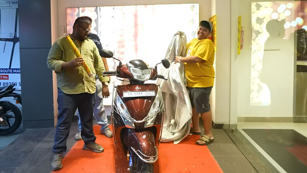 Famous Tamil Youtuber Mohammed Irfan Buys Tvs Jupiter 125 Scooters