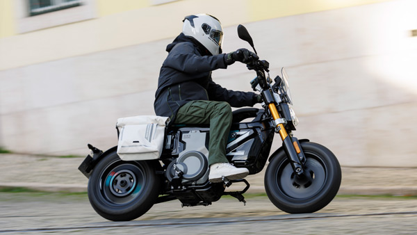 bmw-ce-02-electric-scooter-will-be-launching-on-october-1st