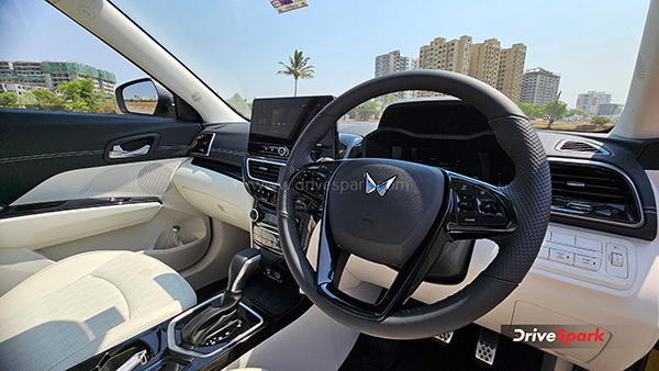 mahindra-xuv-3xo-launched-in-south-africa mahindra-xuv-3xo-launched-in-south-africa