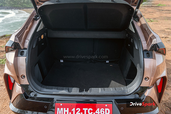 tata-curvv-review-design-features-engine-details