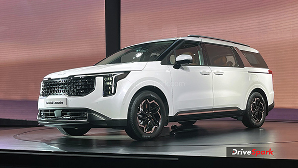 Two Best Cars Launched This Month First Week New-Generation Kia Carnival Nissan Magnite Facelift