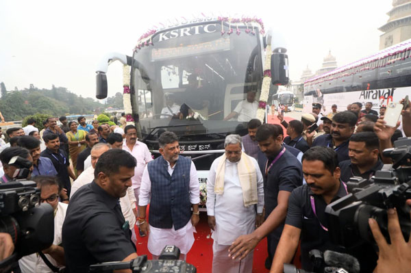 ksrtc-got-20-new-airavat-club-class-2-0-volvo-buses