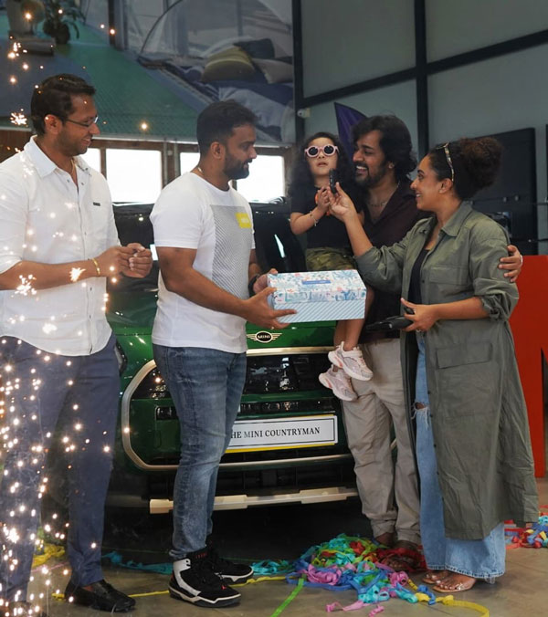 Malayalam actress and YouTuber Pearle Maaney purchases a new Mini Countryman Electric Malayalam actress and YouTuber Pearle Maaney purchases a new Mini Countryman Electric