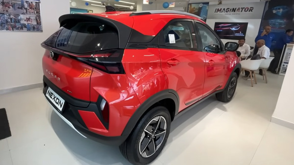 Tata Nexon CNG Car Starts Reaching Showrooms 24 Km Mileage 5 Seater Details