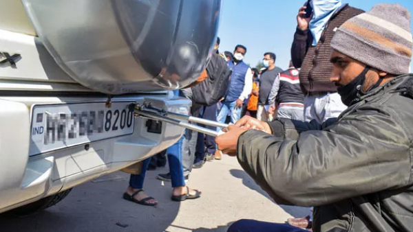 Karnataka HSRP Number Plate Deadline Extended November 30 How To Register