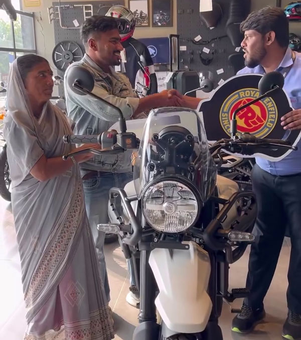 Karimani Malika Neenalla Viral Song Fame Kanaka Buys Royal Enfield Himalayan 450 Bike Details