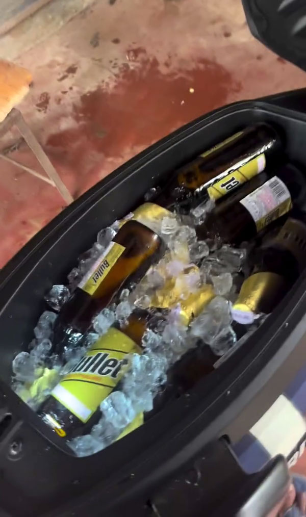 beer-bottles-in-ather-rizta-electric-scooter-boot-kerala-viral-video