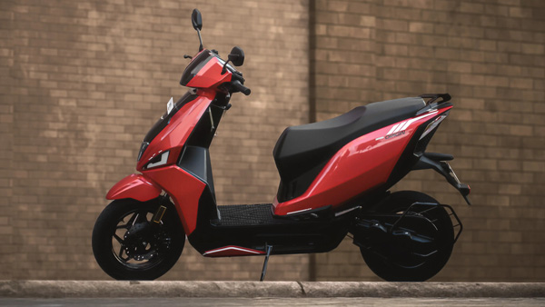 Brisk Origin Electric Scooter Launched In India Rs 1 39 000 Price 200 Km Plus Range Details