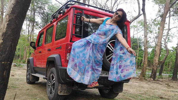 Force Gurkha 5 Door India s First Lady Owner Takes Delivery Details