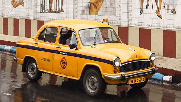 kolkata-yellow-taxi-ambassador-era-end-details