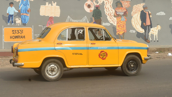 kolkata-yellow-taxi-ambassador-era-end-details