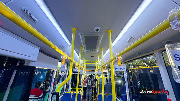 switch-mobility-launches-two-new-low-floor-electric-city-buses