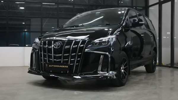 9-years-old-toyota-innova-modified-with-alphard-kit