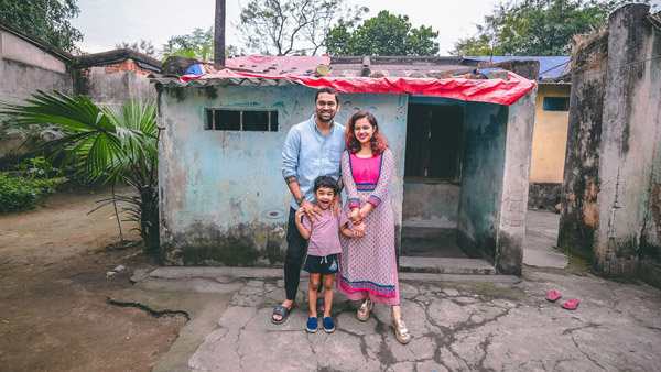 indian-entrepreneur-shares-picture-of-first-house