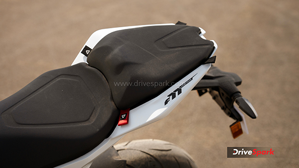 ultraviolette-f77-superstreet-electric-motorcycle-launched