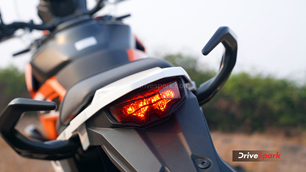 2025 KTM 390 Adventure Review Specs Riding Impressions Design Features details