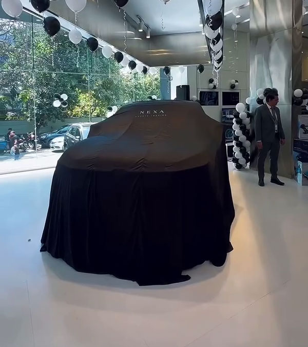 first-maruti-electric-car-evitara-reaches-dealerships-in-bengaluru