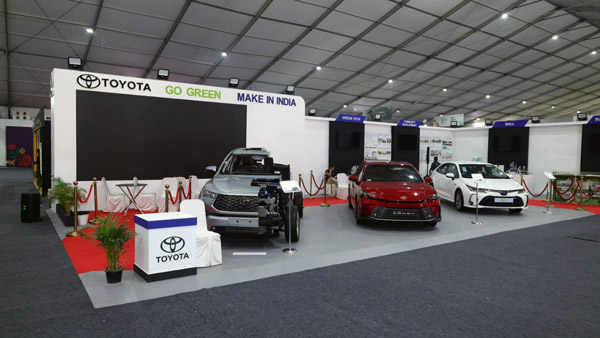 karnataka-govt-honored-toyota-with-the-prestigious-investment-certificate