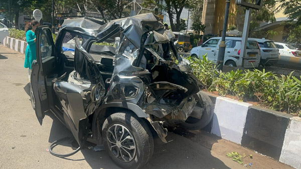 tata-punch-and-trailer-truck-collision-all-passengers-safe