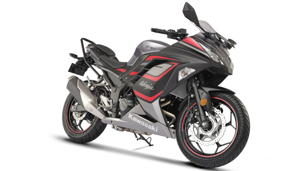new-my25-kawasaki-ninja-300-price-design-engine-details