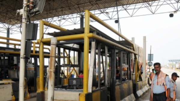 Toll Charges On Two Wheelers Fake News