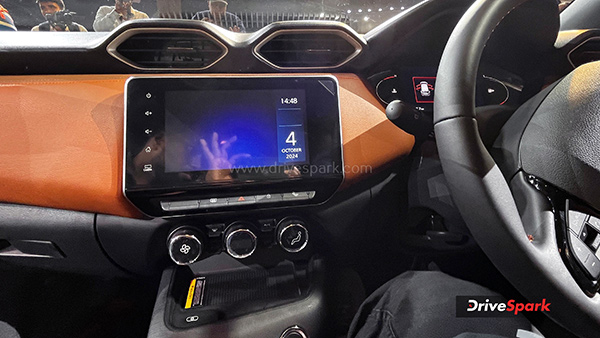 Nissan Magnite Suv Get Big Discount In July 2025 Details